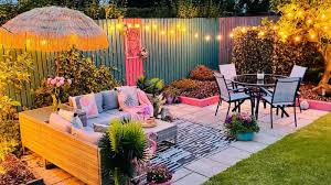 Transform Your Backyard with These 7 Must-Have Outdoor Decor Trends